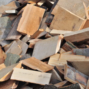 FRISCHES KAPPHOLZ